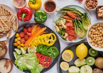 The Power of Plant-Based Diets: A Guide to Understanding the Benefits and Challenges