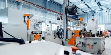 The Role of AI in Robotics for Manufacturing