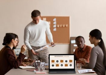 Guru launches Slack AI search. Now, employees can search across all their apps–without leaving Slack.