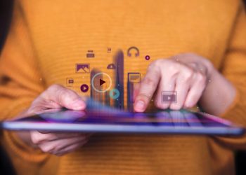 Digital PR & Resource Link Building with Adxom